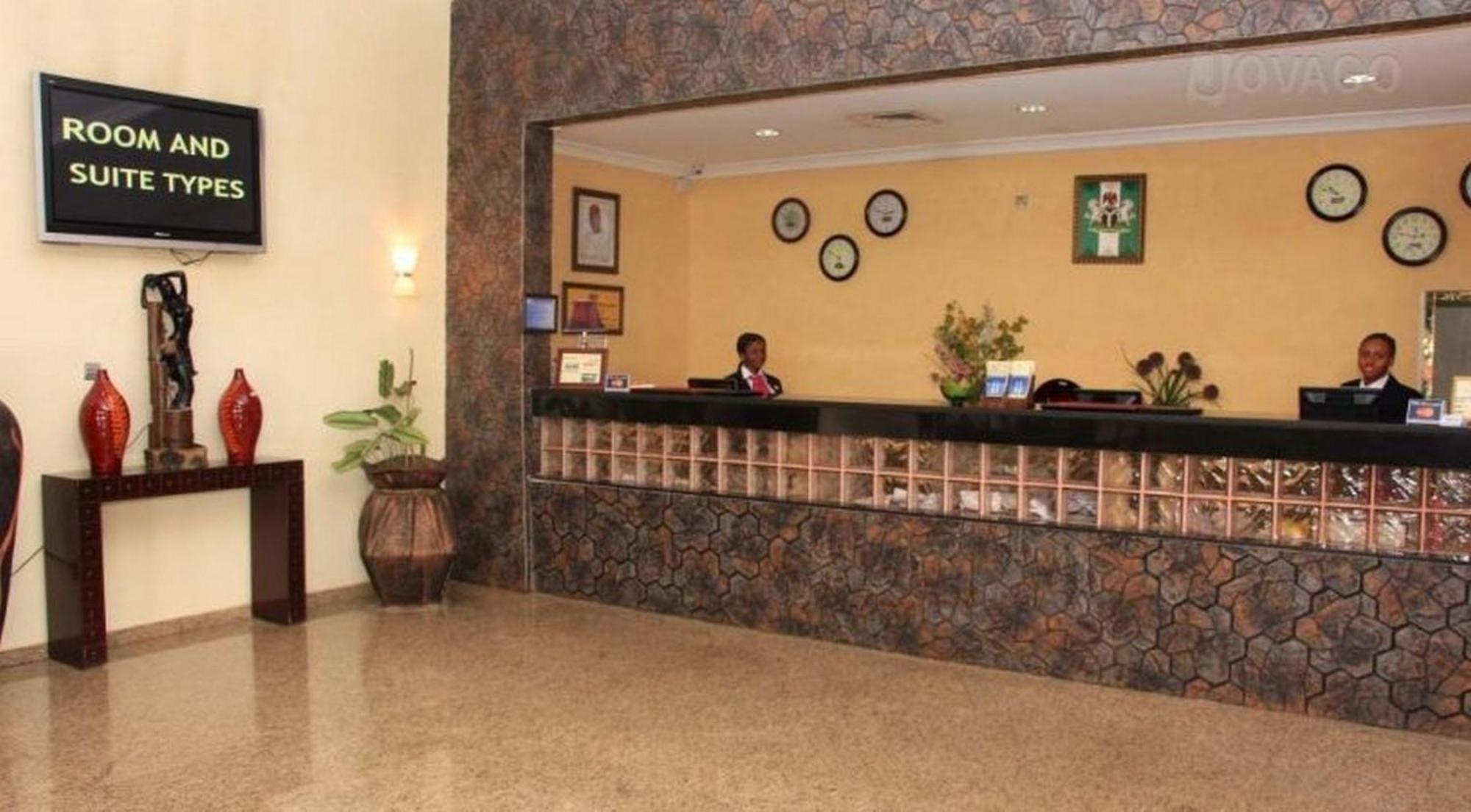 Room In Lodge - The Chelsea Hotel Abuja Eksteriør bilde